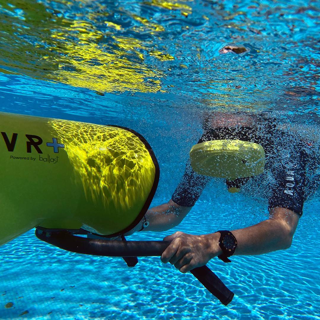 VR-snorkeling-credit-montage-hotels-and-resorts.jpg