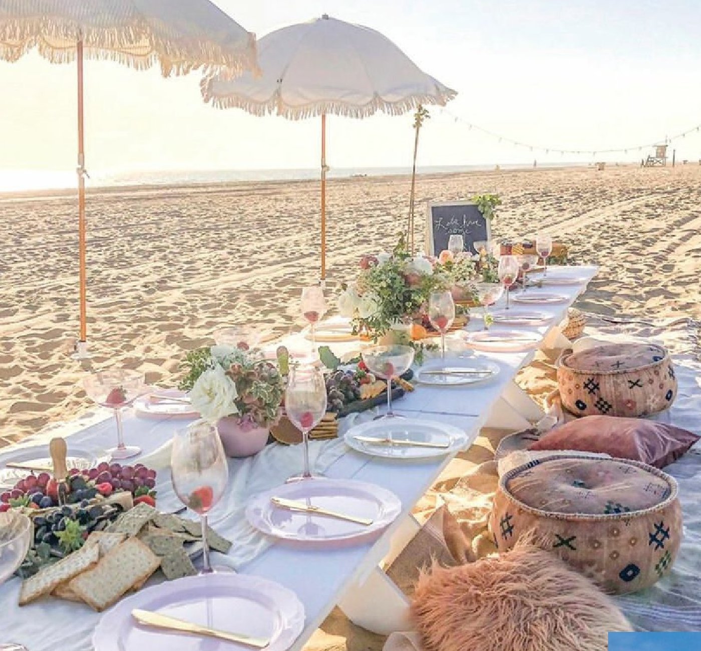 Let The Picnic Collective  create the ultimate seaside dining  experience, right on the sand PHOTO: COURTESY OF THE PICNIC COLLECTIVE